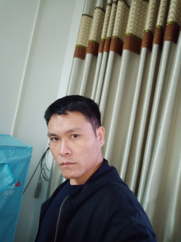 心如止水的第一张照片--德州相亲服务中心