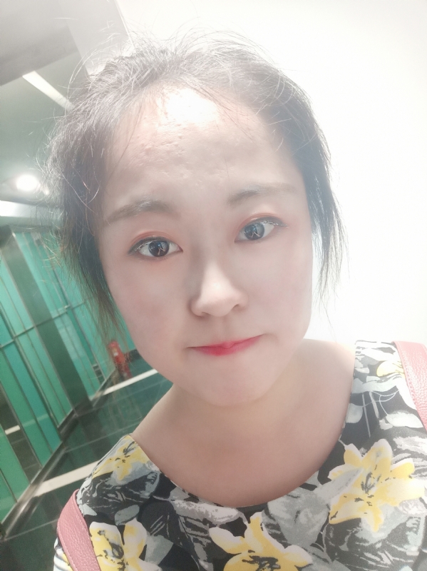 小花伞的第一张照片--德州相亲服务中心