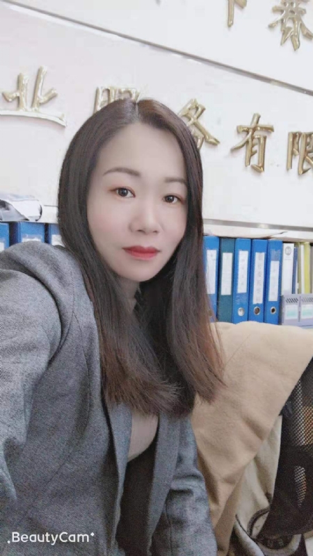 羽化成蝶的第一张照片--德州相亲服务中心