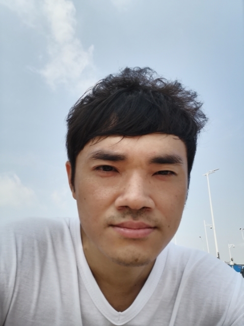 老实人的第一张照片--德州相亲服务中心