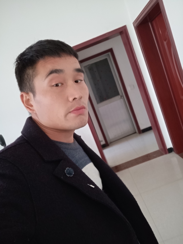 醒醒吧兄弟的第一张照片--德州相亲服务中心