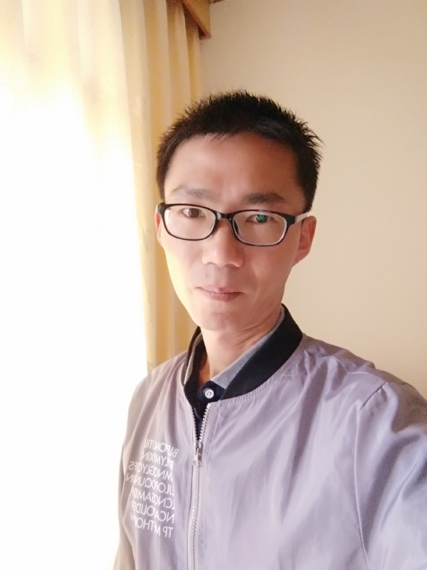 平凡的风的第二张照片--德州相亲服务中心
