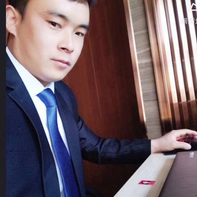 会哭的幸福的第一张照片--德州相亲服务中心