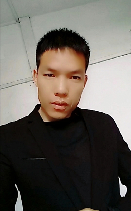 小夜曲的第一张照片--德州相亲服务中心
