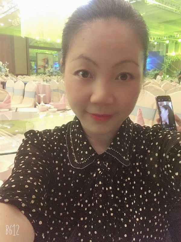 泡沫的第一张照片--德州相亲服务中心