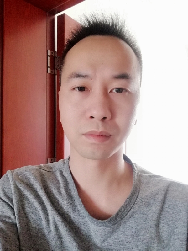 超级大混球的第四张照片--德州相亲服务中心