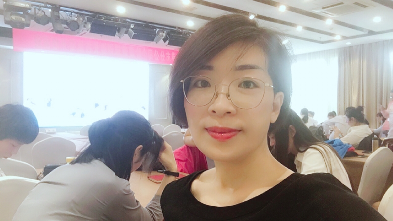沙拉的第一张照片--德州相亲服务中心