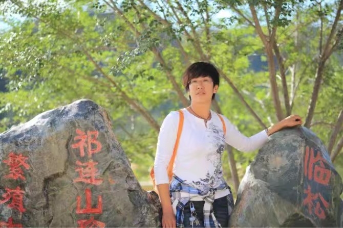 弱水河边青春草的第一张照片--德州相亲服务中心
