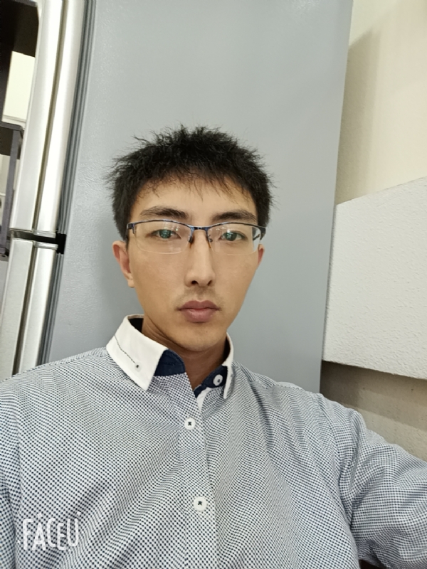 阳光大男孩的第二张照片--德州相亲服务中心