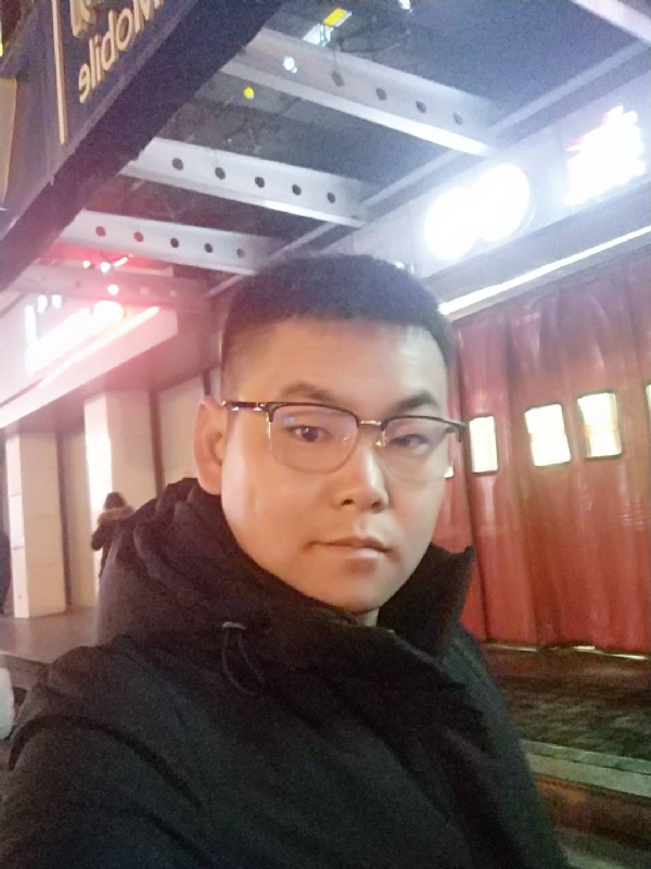 杜跃龙的第二张照片--德州相亲服务中心