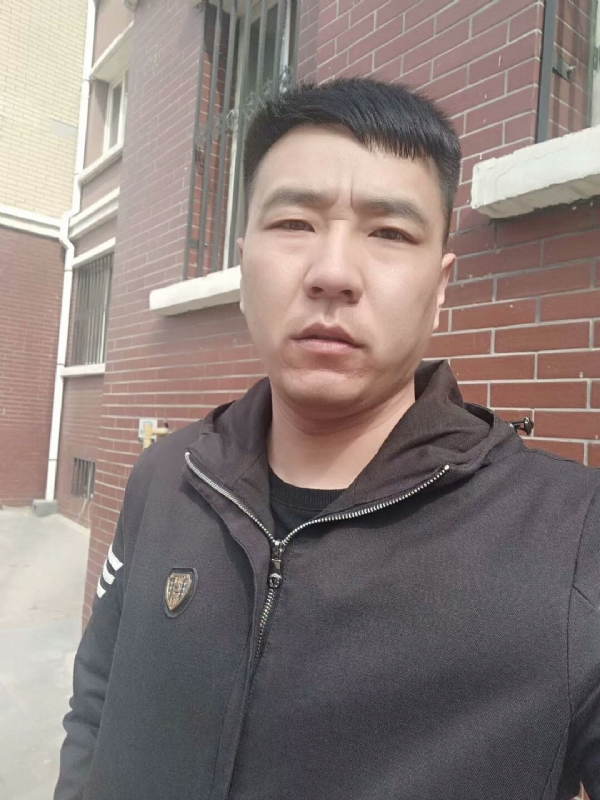 谁伴我闯荡的第一张照片--德州相亲服务中心