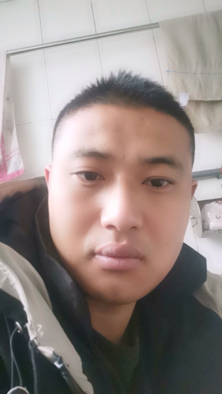 烟花再美不过瞬间的第一张照片--德州相亲服务中心