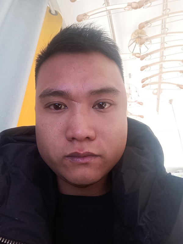 帅的每天被人砍的第一张照片--德州相亲服务中心