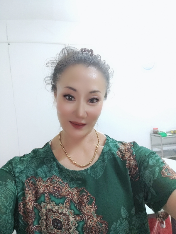 燕子的第二张照片--德州相亲服务中心