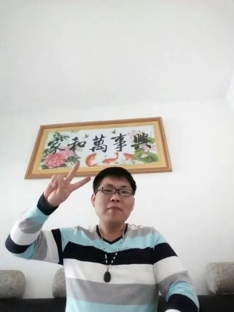 快乐就好的第一张照片--德州相亲服务中心