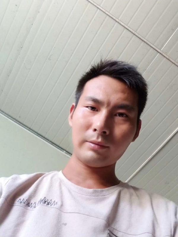 快乐肥宅水的第一张照片--德州相亲服务中心