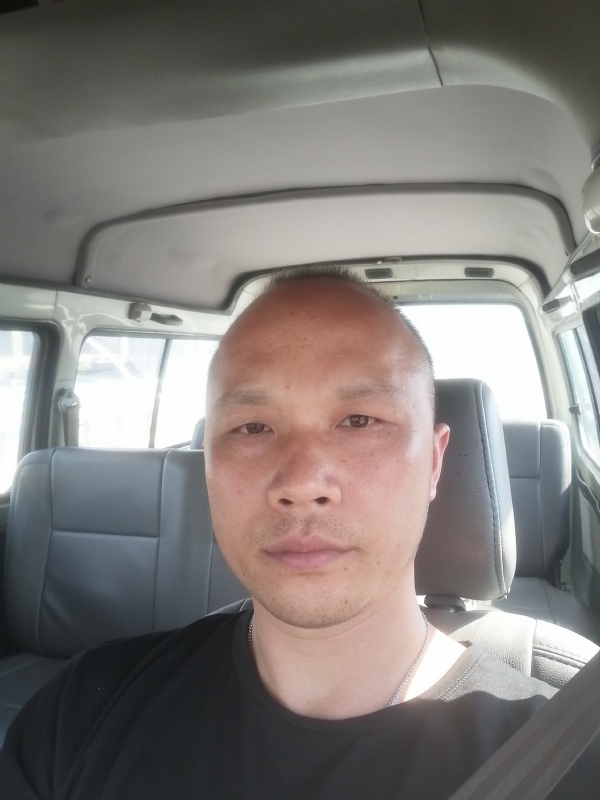 新旺丁的第一张照片--德州相亲服务中心