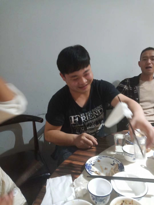 非诚勿扰的第一张照片--德州相亲服务中心