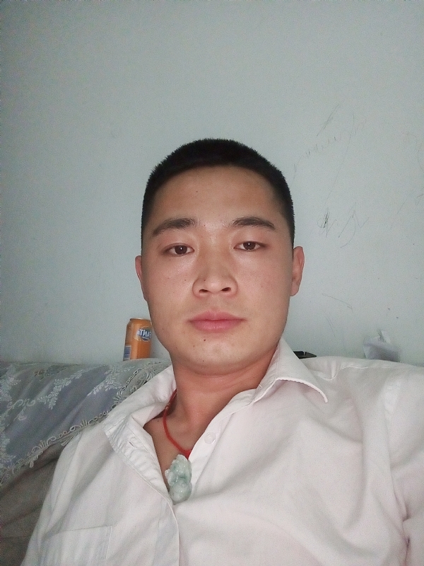 也许太年轻的第一张照片--德州相亲服务中心