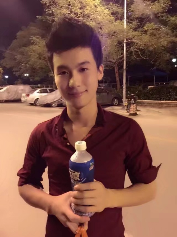 皮特王的第三张照片--德州相亲服务中心
