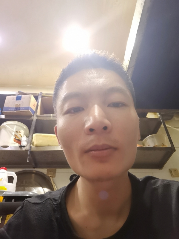 邹先生的第一张照片--德州相亲服务中心