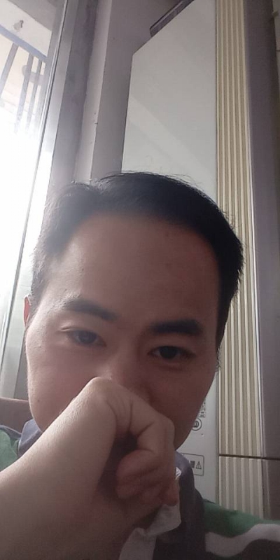 90年大叔的第一张照片--德州相亲服务中心