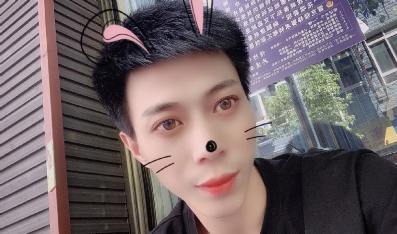 酒伴你的第一张照片--德州相亲服务中心