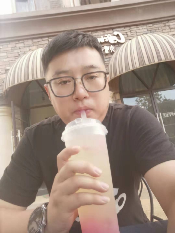 半旧情怀的第一张照片--德州相亲服务中心