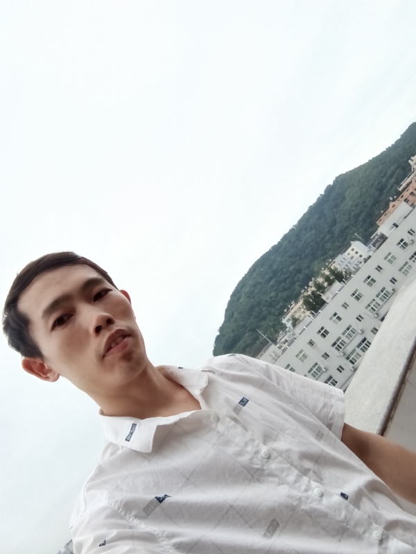 会飞的鱼的第一张照片--德州相亲服务中心