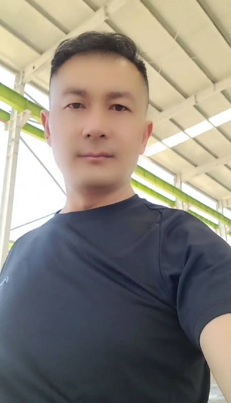 ZHANGHAO的第一张照片--德州相亲服务中心