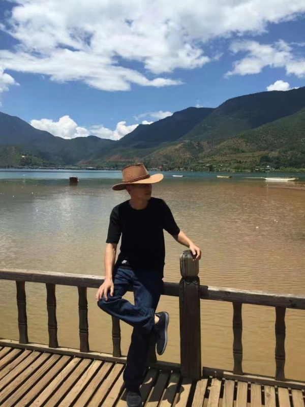 剑胆琴音的第一张照片--德州相亲服务中心