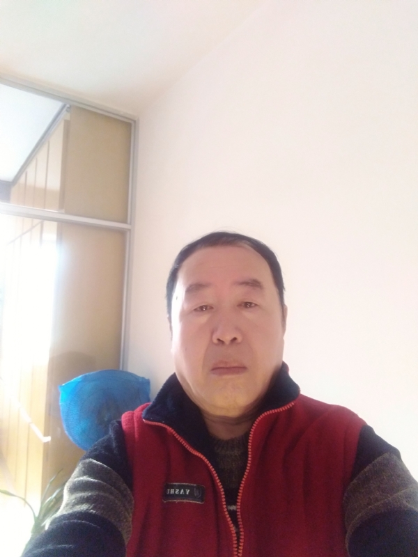 快乐的第一张照片--德州相亲服务中心