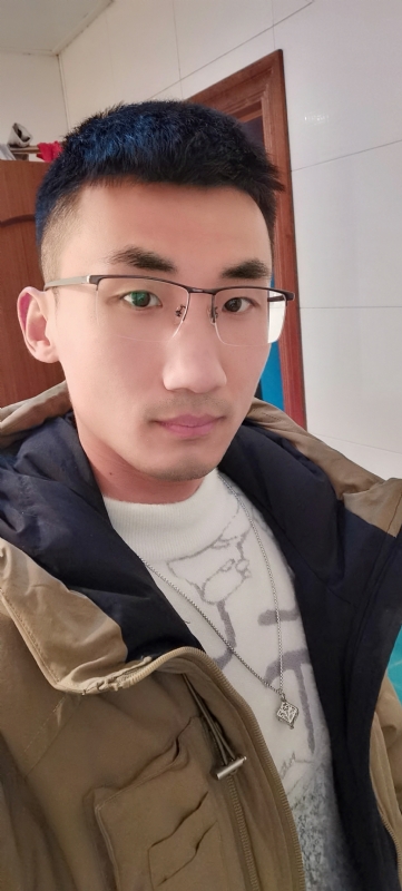闯红灯吐泡泡的第二张照片--德州相亲服务中心