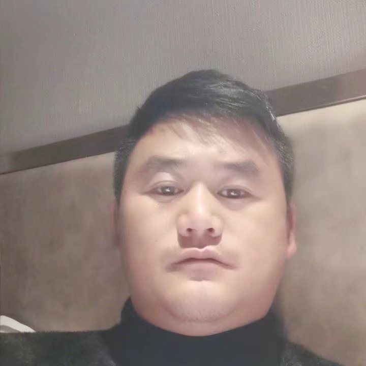 奔跑的第一张照片--德州相亲服务中心