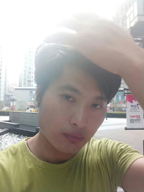 钢铁侠的第一张照片--德州相亲服务中心