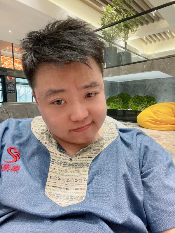 小恶魔的第一张照片--德州相亲服务中心