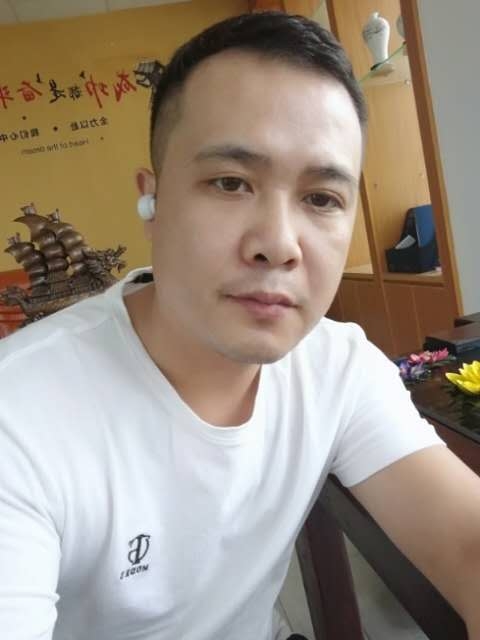 礼哥的第二张照片--德州相亲服务中心
