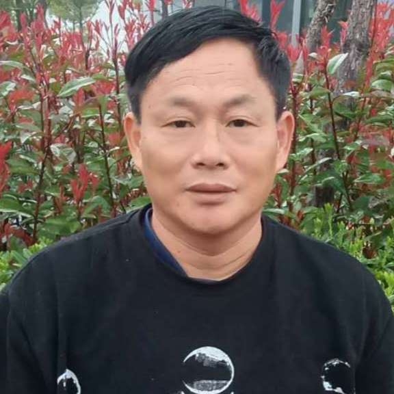 老黄牛的第一张照片--德州相亲服务中心