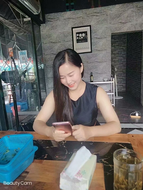 如不坚强弱给谁看的第一张照片--德州相亲服务中心