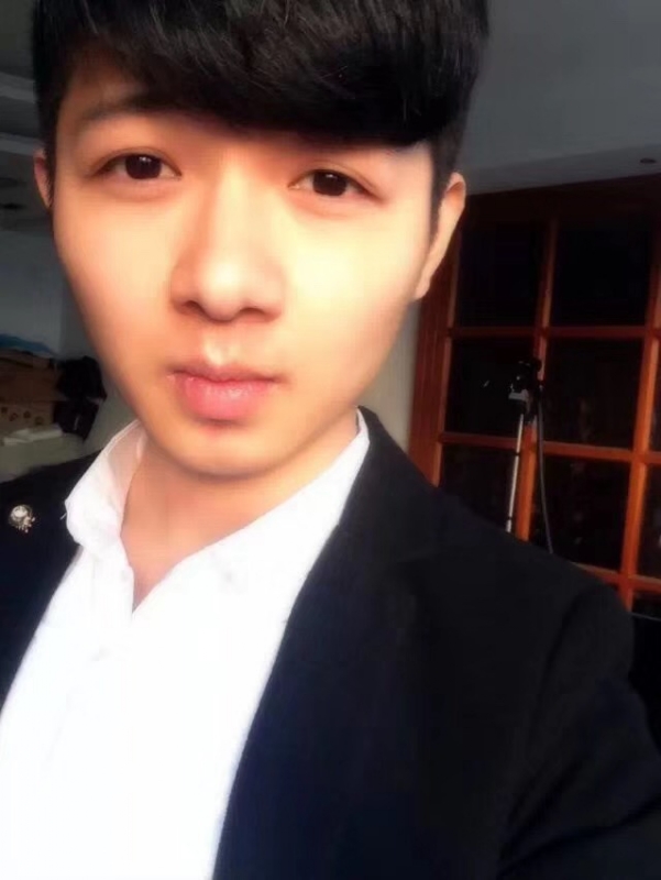 萨拉嘿呦的第一张照片--德州相亲服务中心