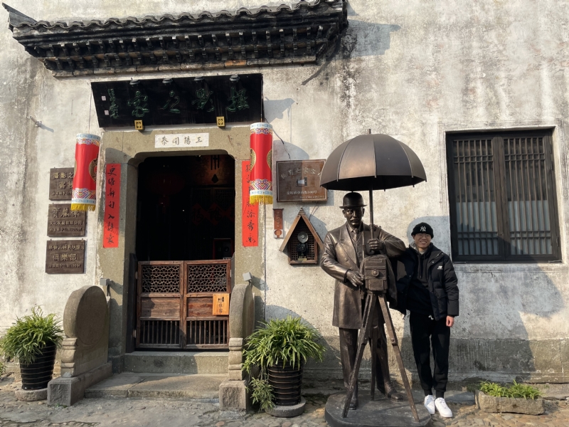 喝可乐的猫的第一张照片--德州相亲服务中心