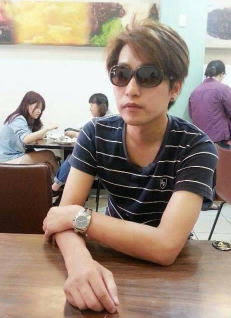 小克的第一张照片--德州相亲服务中心