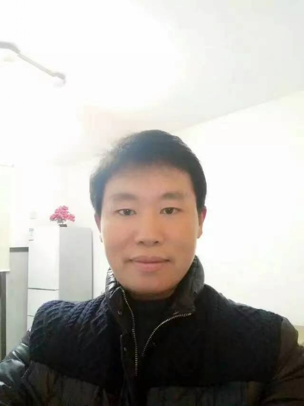 擎天柱的第一张照片--德州相亲服务中心