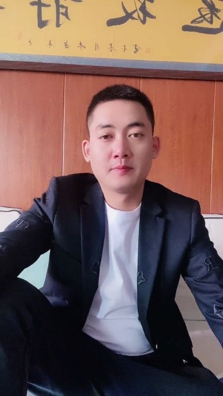 李泽胜的第一张照片--德州相亲服务中心