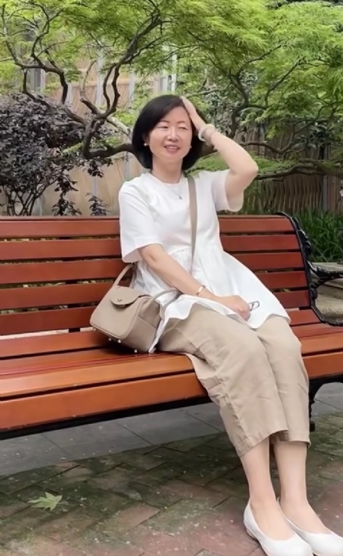 千年老母猪的第五张照片--德州相亲服务中心