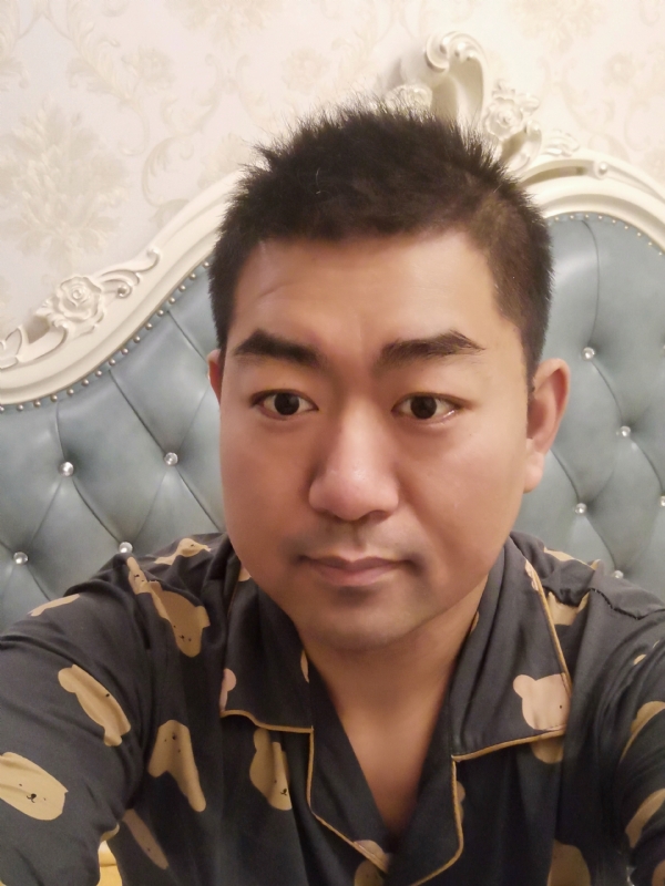 曾经的第一张照片--德州相亲服务中心