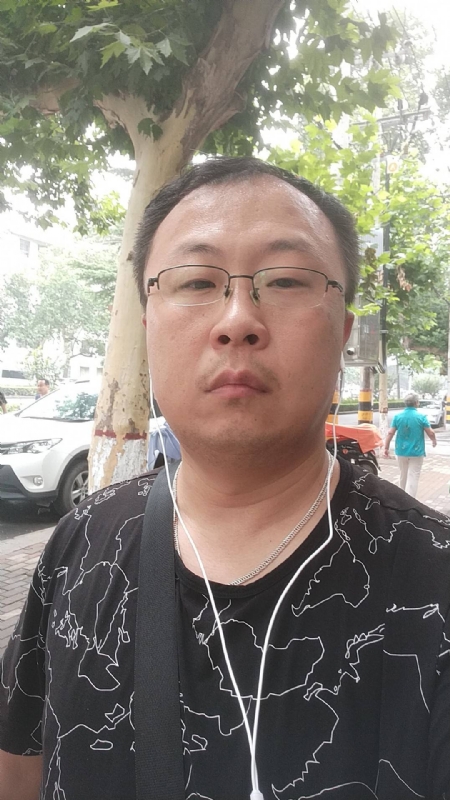 飘逸的星辰的第一张照片--德州相亲服务中心