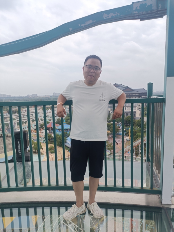 飞哥的第一张照片--德州相亲服务中心