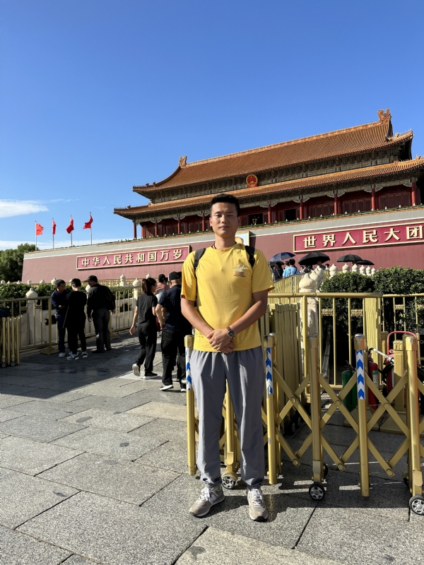 莫过于的第一张照片--德州相亲服务中心
