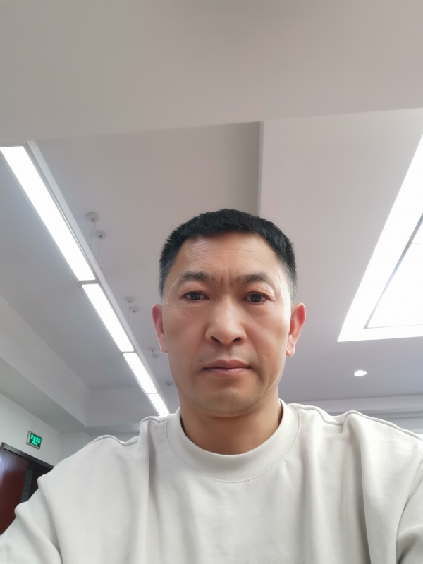 知足常乐的第一张照片--德州相亲服务中心